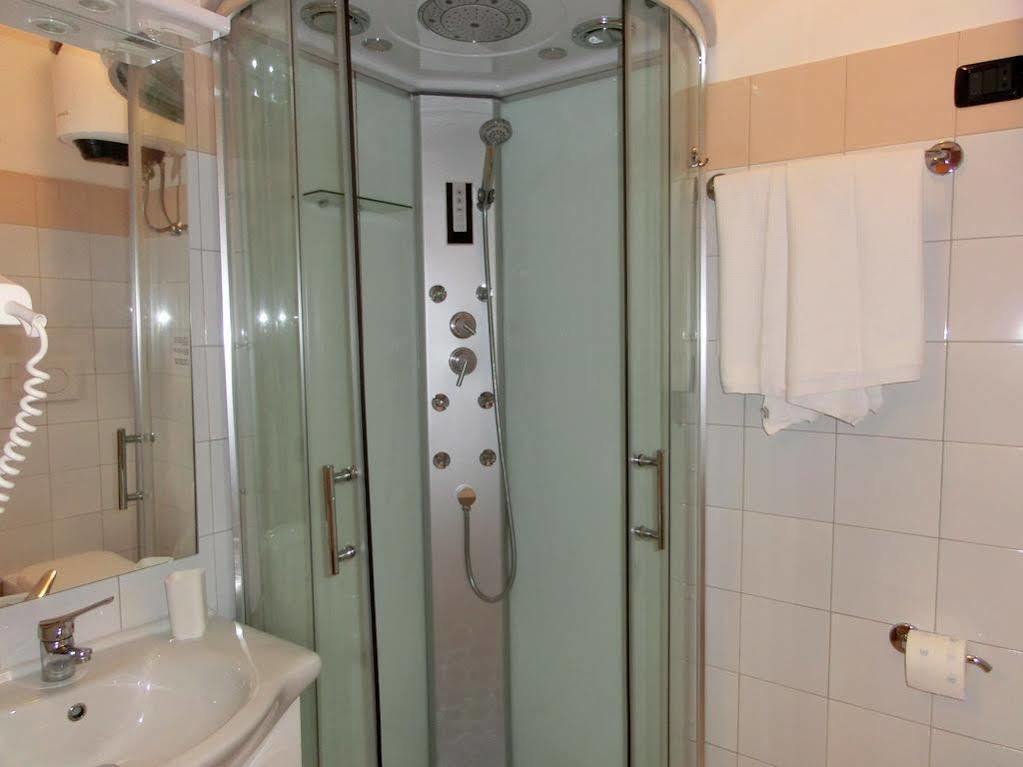 Reale House Rooms Roma Exterior foto